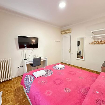Rooms Villaroel Βαρκελώνη Εξωτερικό φωτογραφία