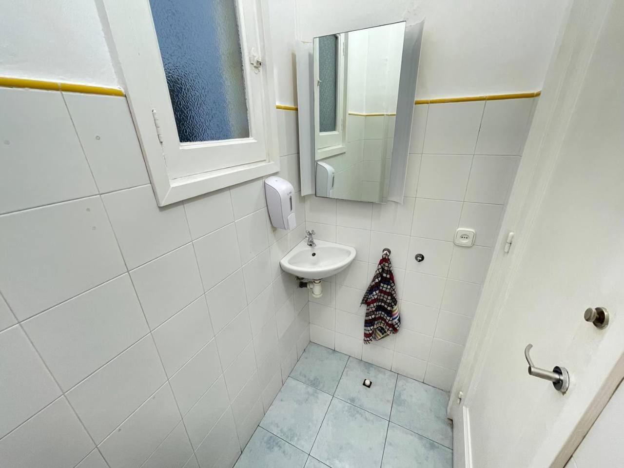 Rooms Villaroel Βαρκελώνη Εξωτερικό φωτογραφία