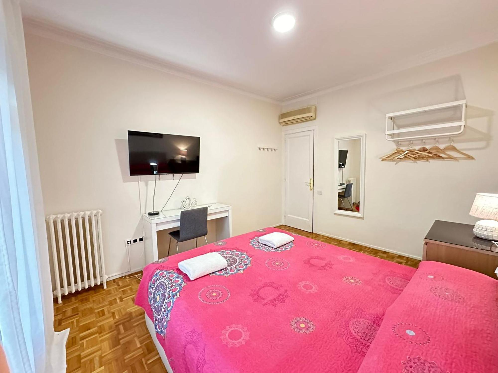 Rooms Villaroel Βαρκελώνη Εξωτερικό φωτογραφία